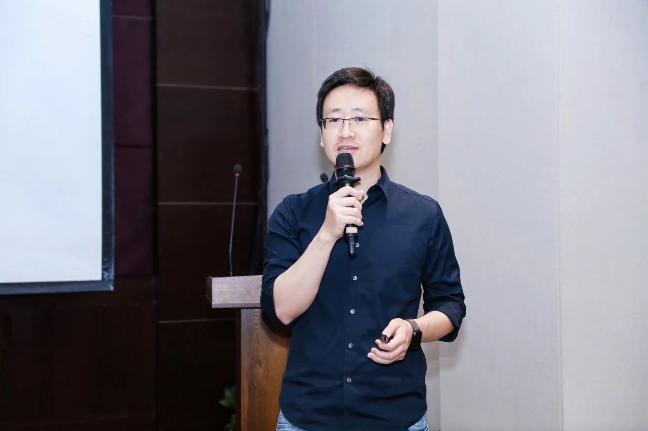 aws-1.jpg aws-1.jpg